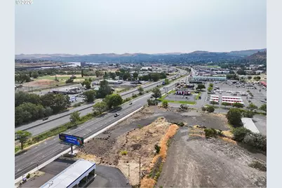 707 Snipes St, The Dalles, OR 97058 - Photo 6