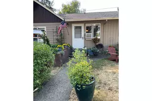 35218 Sykes Rd, Saint Helens, OR 97051 - Photo 2