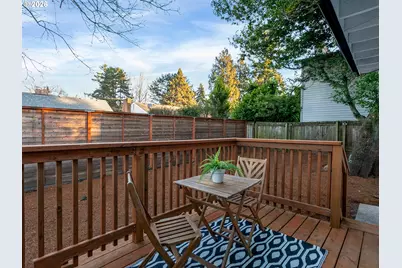1634 NE 74th Ave, Portland, OR 97213 - Photo 6
