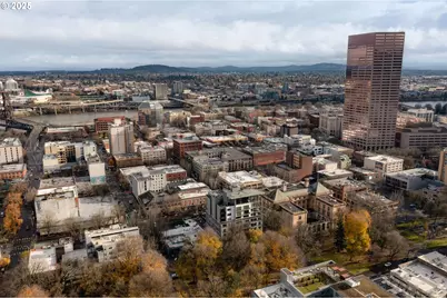 300 NW 8th Ave #902, Portland, OR 97209 - Photo 44