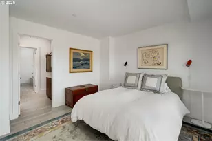 300 NW 8th Ave, Portland, OR 97209 - Photo 24