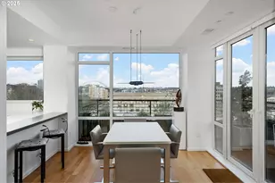 300 NW 8th Ave, Portland, OR 97209 - Photo 10