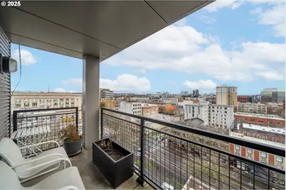 300 NW 8th Ave #902, Portland, OR 97209 - Photo 26