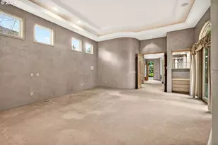 2480 Marylshire Ln, Lake Oswego, OR 97034 - Photo 22