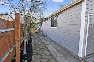 3929 SE 71st Ave, Portland, OR 97206 - Photo 36