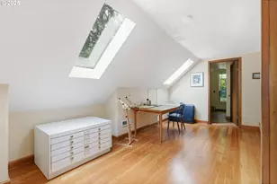 8023 SW 31st Ave, Portland, OR 97219 - Photo 28