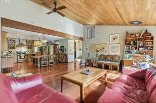 8023 SW 31st Ave, Portland, OR 97219 - Photo 10