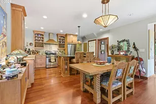 8023 SW 31st Ave, Portland, OR 97219 - Photo 14