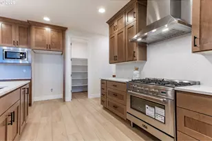 15104 SW Deepbrook Ln, Portland, OR 97224 - Photo 14