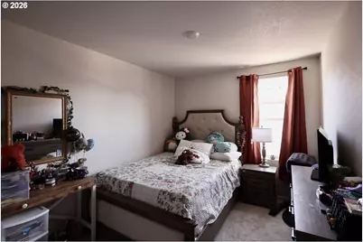 2289 30th Pl, Springfield, OR 97477 - Photo 12