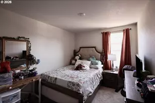 2289 30th Pl, Springfield, OR 97477 - Photo 12