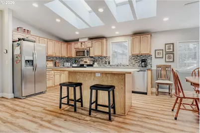 21553 SE Ankeny Ter, Gresham, OR 97030 - Photo 6