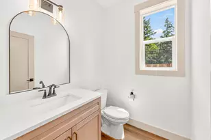 19481 S Lazy Creek Ln, Oregon City, OR 97045 - Photo 18