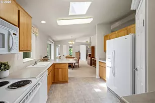 3220 Crescent Ave, Eugene, OR 97408 - Photo 18