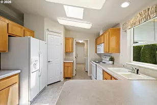 3220 Crescent Ave, Eugene, OR 97408 - Photo 14