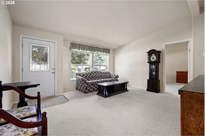3220 Crescent Ave #18, Eugene, OR 97408 - Photo 2
