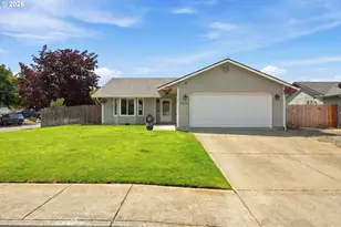 25234 Tyro Ave, Veneta, OR 97487 - Photo 1