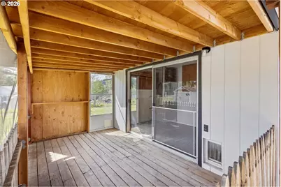 1111 Spruce St, Sweet Home, OR 97386 - Photo 20