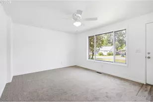 1111 Spruce St, Sweet Home, OR 97386 - Photo 16