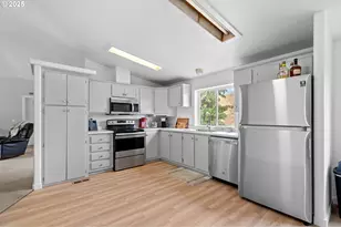 1555 Cottonwood St, Arlington, OR 97812 - Photo 22