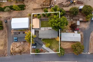 1555 Cottonwood St, Arlington, OR 97812 - Photo 42