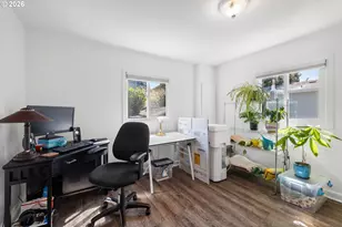 12450 SW Fischer Rd, Portland, OR 97224 - Photo 26