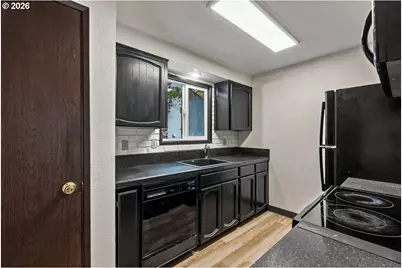 11140 SW 95th Ave, Portland, OR 97223 - Photo 8