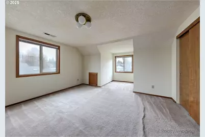 3756 SW 7th Ct, Gresham, OR 97030 - Photo 20