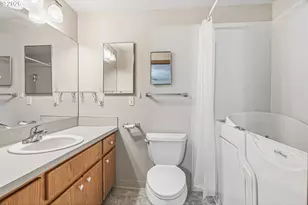 7205 NE 43rd St, Vancouver, WA 98662 - Photo 12