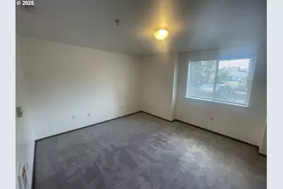 2448 SE 117th Ave, Portland, OR 97216 - Photo 14