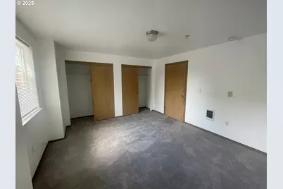 2448 SE 117th Ave, Portland, OR 97216 - Photo 16