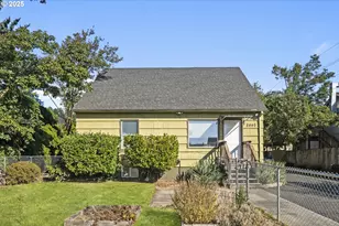 2448 SE 117th Ave, Portland, OR 97216 - Photo 18