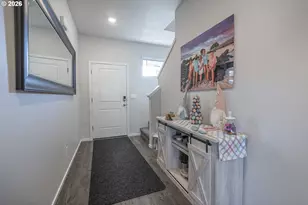 441 Himalaya St. NE, Salem, OR 97301 - Photo 6