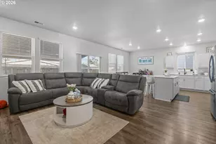 441 Himalaya St. NE, Salem, OR 97301 - Photo 10