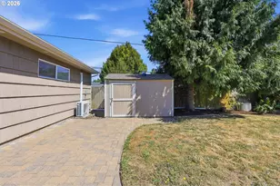 12431 NE Knott St, Portland, OR 97230 - Photo 34
