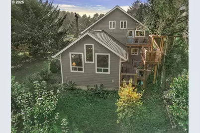 350 Combs Cir, Yachats, OR 97498 - Photo 8