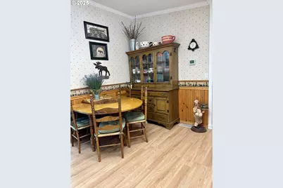 124316 Teatable Ct, Crescent Lake, OR 97733 - Photo 24