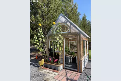 124316 Teatable Ct, Crescent Lake, OR 97733 - Photo 34