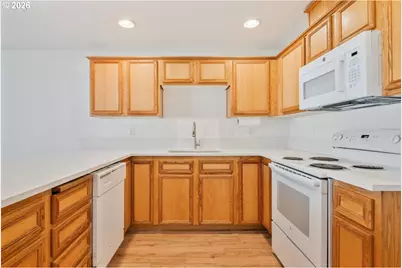 12200 NE 39th St, Vancouver, WA 98682 - Photo 8