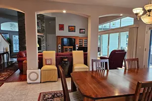 2565 Thrush Ct, Redmond, OR 97756 - Photo 6