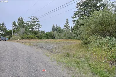 63817 Wallace Rd, Coos Bay, OR 97420 - Photo 8