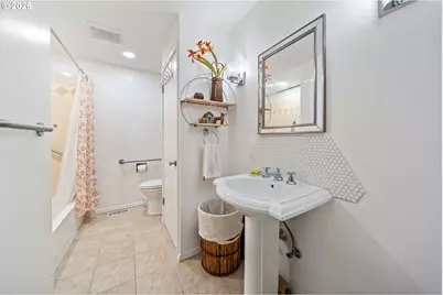 14770 SW Hart Rd, Beaverton, OR 97007 - Photo 16