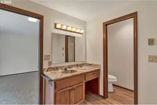 2520 S Crestline Dr, Waldport, OR 97394 - Photo 32