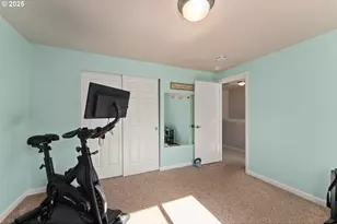 890 SE Thompson Ave, Winston, OR 97496 - Photo 24