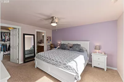 890 SE Thompson Ave, Winston, OR 97496 - Photo 18