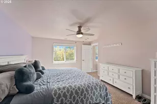 890 SE Thompson Ave, Winston, OR 97496 - Photo 20