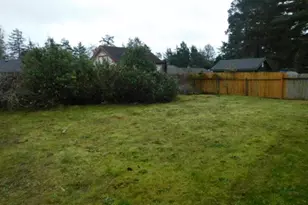 1990 Willow St, Florence, OR 97439 - Photo 12