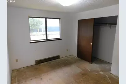 1990 Willow St, Florence, OR 97439 - Photo 6