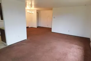 1990 Willow St, Florence, OR 97439 - Photo 2