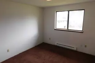 1990 Willow St, Florence, OR 97439 - Photo 8